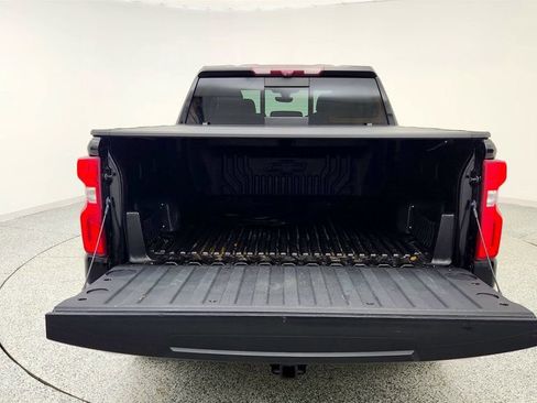 Used 2021 Chevrolet Silverado 1500 LTZ w/ Technology Package image 23