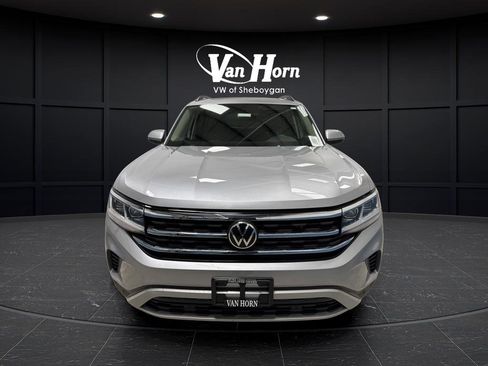 Used 2022 Volkswagen Atlas SE w/ Panoramic Sunroof Package image 11