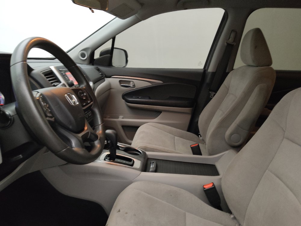 Used 2019 Honda Pilot LX image 17