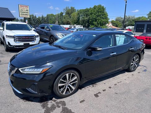 Used 2023 Nissan Maxima SL FWD image 5