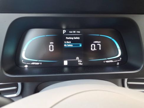 New 2026 Hyundai Elantra SE FWD image 24
