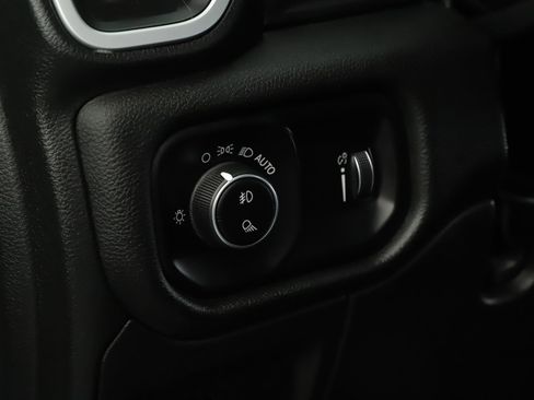 Used 2023 RAM 1500 Big Horn image 7