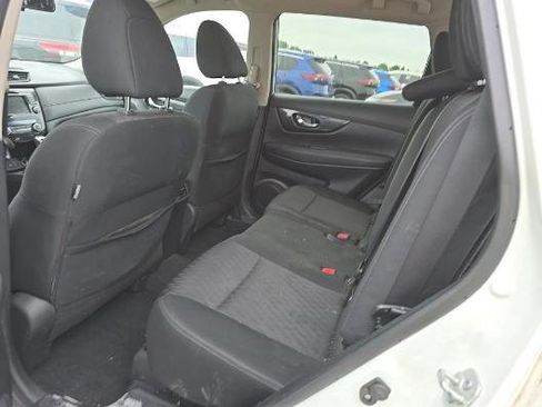 Used 2018 Nissan Rogue SV w/ Premium Package AWD/4WD image 14