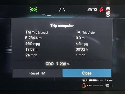 Used 2025 Volvo XC90 T8 Ultra image 15