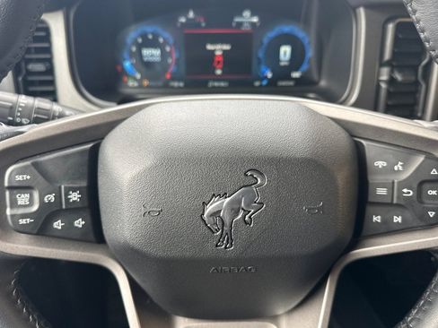 Used 2025 Ford Bronco Big Bend image 25