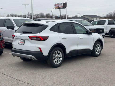 New 2026 Ford Escape Active w/ Active Premium Tech Pack image 3