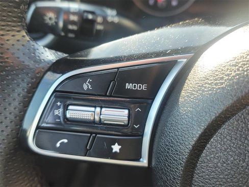 Used 2022 Kia Forte GT-Line image 17