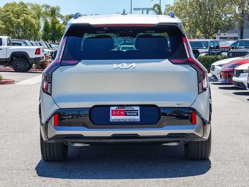 Used 2024 Kia EV9 GT-Line AWD/4WD image 5
