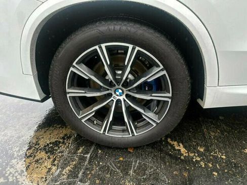 Used 2020 BMW X5 xDrive40i w/ M Sport Package image 31