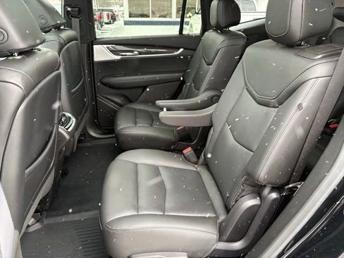 Used 2022 Cadillac XT6 Sport image 22