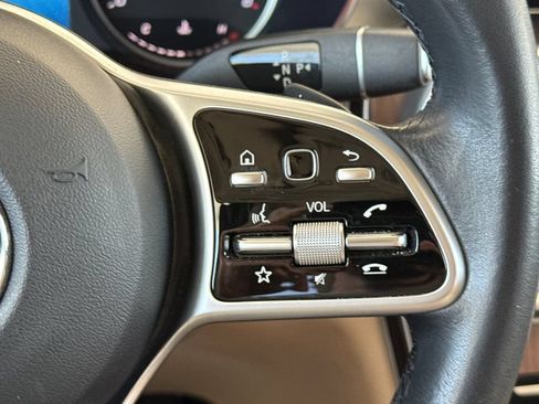 Used 2022 Mercedes-Benz GLC 300 image 29