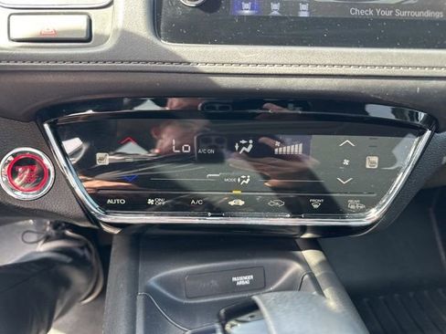 Used 2019 Honda HR-V EX-L image 28