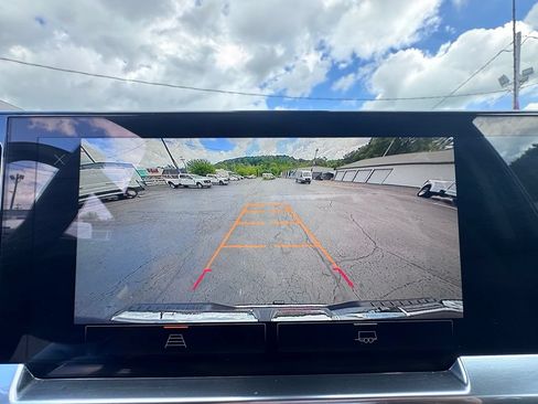 Used 2026 GMC Sierra 2500 SLE w/ SLE Value Package; AWD/4WD image 26