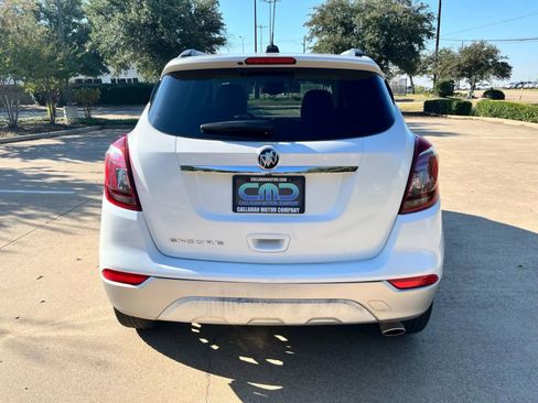 Used 2020 Buick Encore Preferred FWD image 6