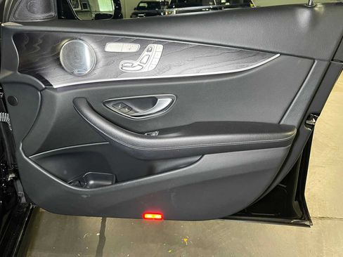 Used 2020 Mercedes-Benz E 450 4MATIC Sedan image 10