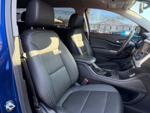 Used 2023 GMC Acadia SLT w/ Elevation Edition FWD image 23