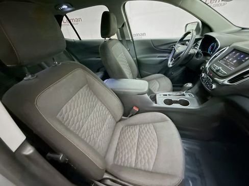 Used 2021 Chevrolet Equinox LT AWD/4WD image 27