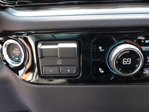 New 2026 Chevrolet Silverado 1500 LT AWD/4WD image 14