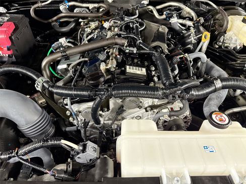 Certified 2024 Toyota Tacoma TRD Sport AWD/4WD image 39