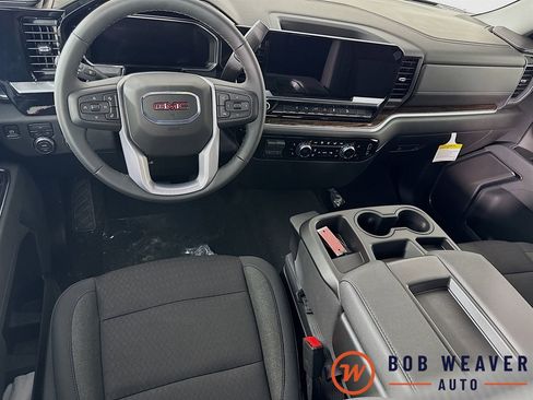 New 2026 GMC Sierra 2500 SLE w/ SLE Value Package; AWD/4WD image 27