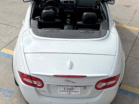 Used 2015 Jaguar XK Convertible image 23
