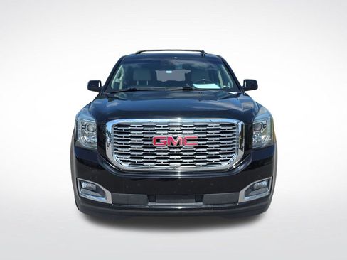 Used 2019 GMC Yukon Denali w/ Denali Ultimate Package RWD image 9