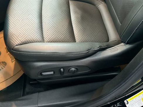 Used 2022 Buick Encore GX Essence w/ Advanced Technology Package AWD/4WD image 19