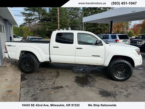 Used 2015 Toyota Tacoma 4x4 Double Cab image 4