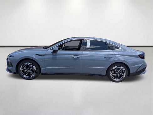 Used 2024 Hyundai Sonata SEL w/ Convenience Package FWD image 6