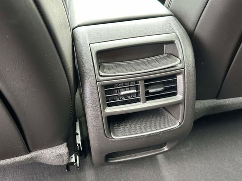 Certified 2023 Cadillac XT5 Premium Luxury image 14