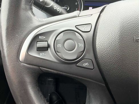 Used 2020 Buick Enclave Essence w/ Sound and Sites Package AWD/4WD image 14