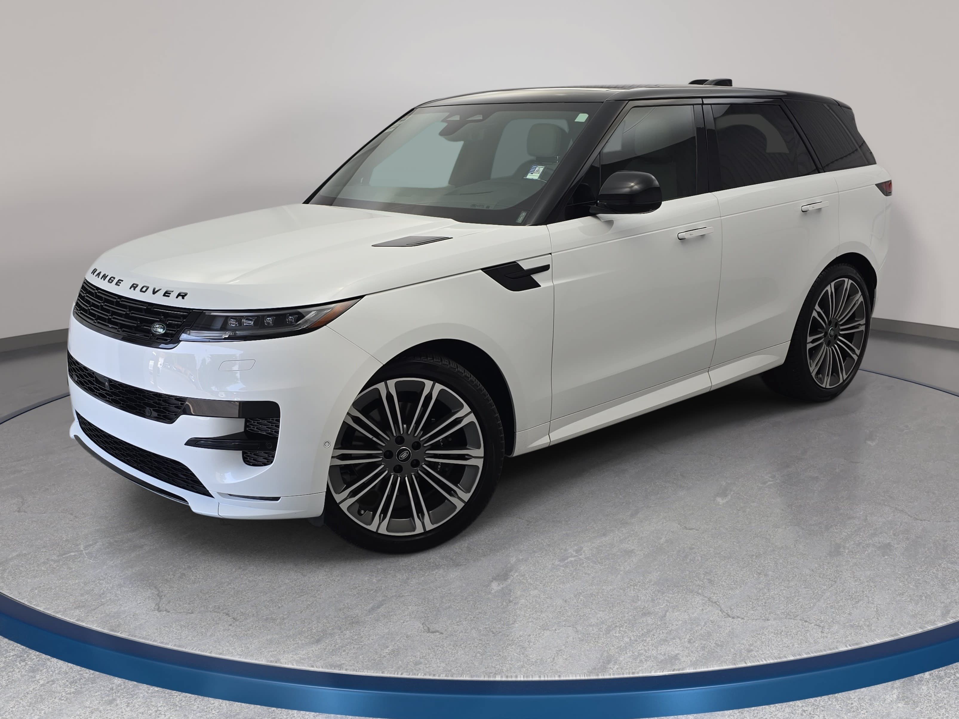 Certified 2024 Land Rover Range Rover Sport Dynamic SE AWD/4WD image 1