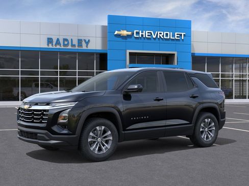 New 2026 Chevrolet Equinox LT w/ Safety and Technology Package FWD image 2