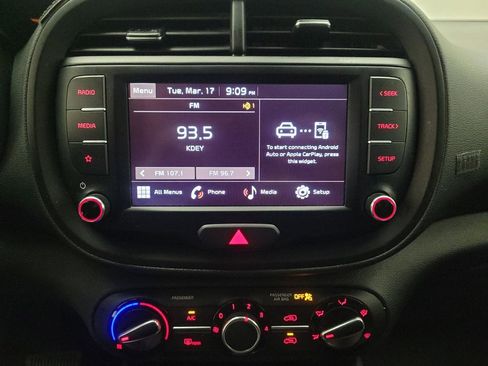 Used 2022 Kia Soul LX w/ Technology Package FWD image 25