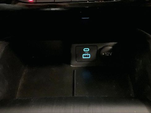 Used 2022 Ford Escape SE w/ Convenience Package image 31