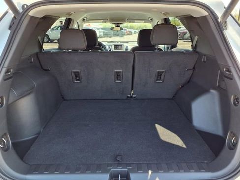 Used 2023 Chevrolet Equinox LT FWD image 75