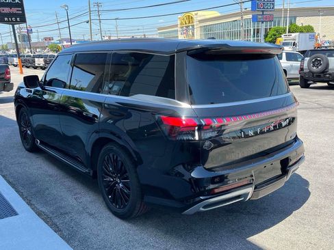 Used 2025 INFINITI QX80 Sensory AWD/4WD image 5