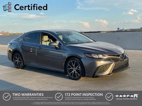 Used 2024 Toyota Camry SE AWD/4WD image 1