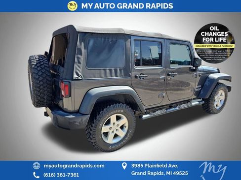 Used 2016 Jeep Wrangler Unlimited Sport w/ Quick Order Package 24S AWD/4WD image 7