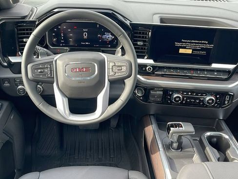 New 2026 GMC Sierra 1500 SLT w/ SLT Premium Plus Package AWD/4WD image 17