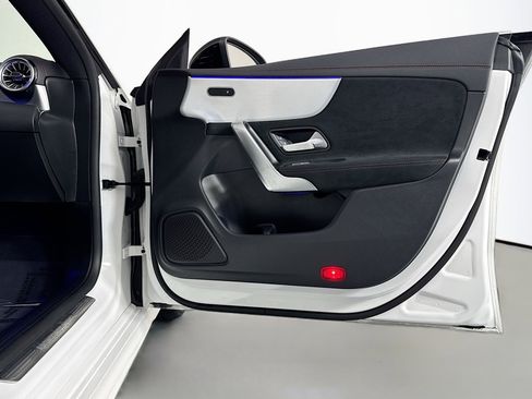 Certified 2022 Mercedes-Benz CLA 250 image 24