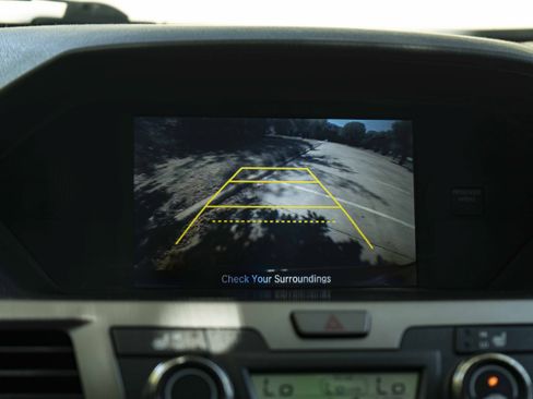 Used 2016 Honda Odyssey EX-L image 24