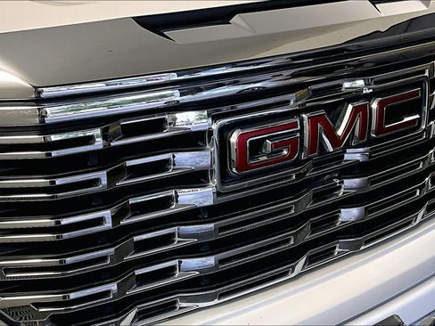 Used 2023 GMC Sierra 1500 Denali AWD/4WD image 29