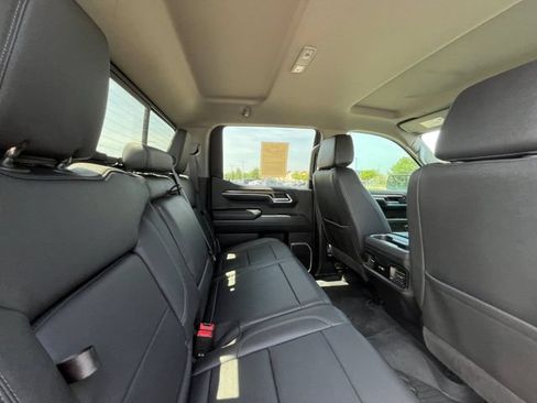 Used 2024 Chevrolet Silverado 1500 RST AWD/4WD image 29