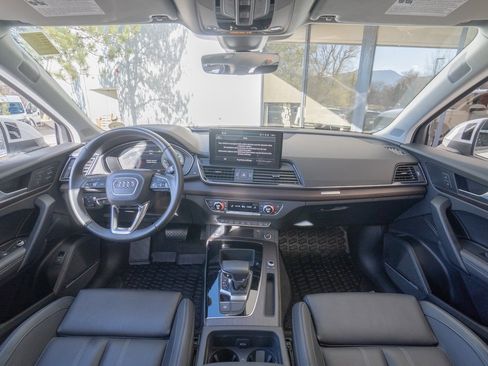 Used 2023 Audi Q5 2.0T Prestige w/ Prestige Package image 15