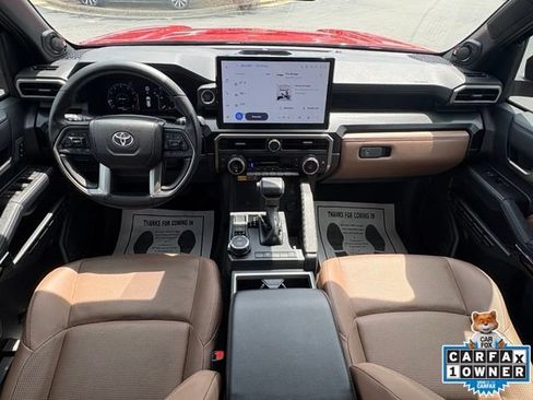 Used 2025 Toyota 4Runner Limited AWD/4WD image 20