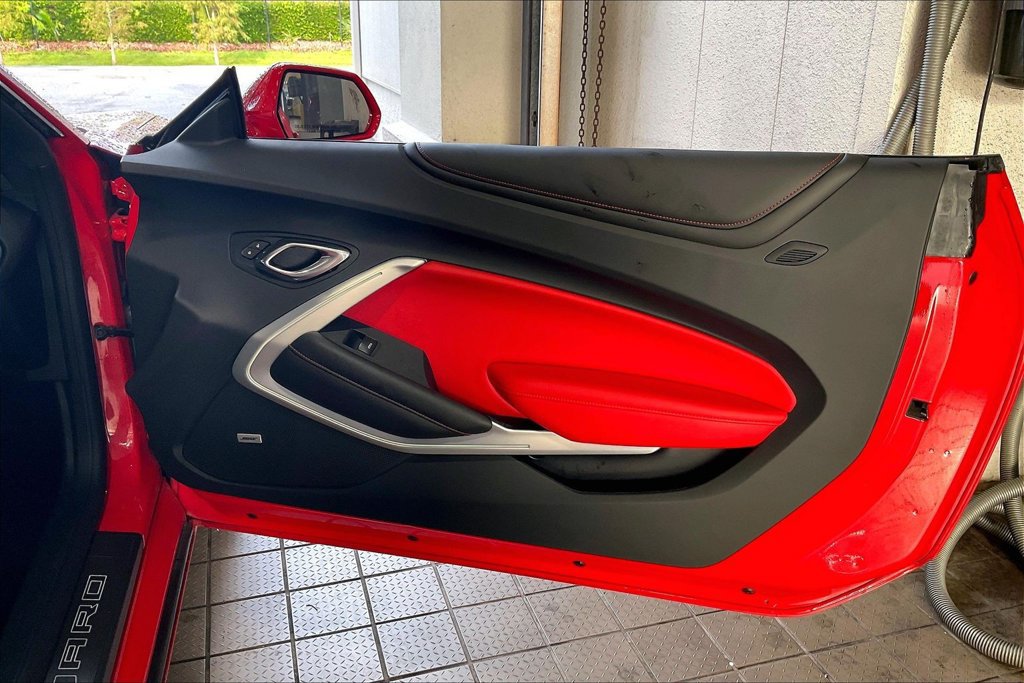 Used 2018 Chevrolet Camaro LT RWD image 19