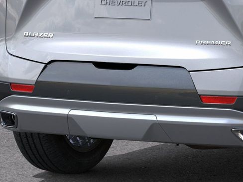 New 2025 Chevrolet Blazer Premier w/ Enhanced Convenience Package image 22