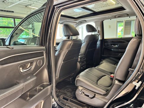 Used 2023 Honda Pilot Elite image 20