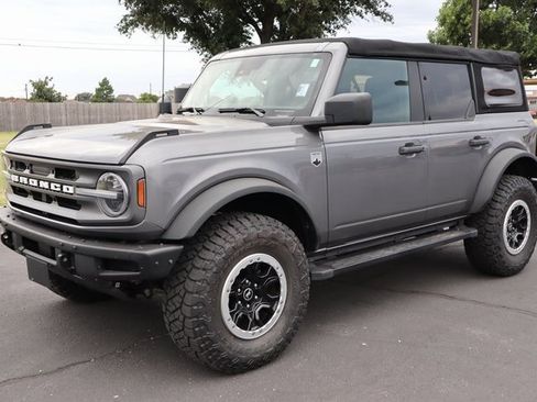 Used 2021 Ford Bronco Big Bend w/ Sasquatch Package image 11
